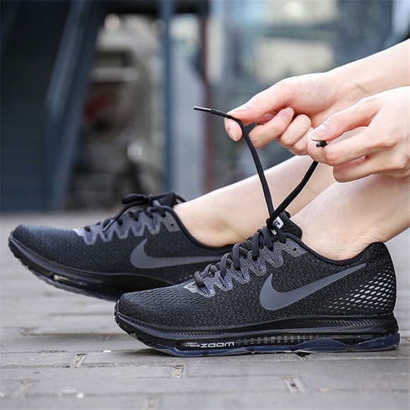 nike zoom all out low 2 women's running shoe